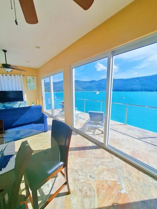 Sailfish Villa Luxury Beachfront Estate Magens Bay Cruz Bay Exterior foto
